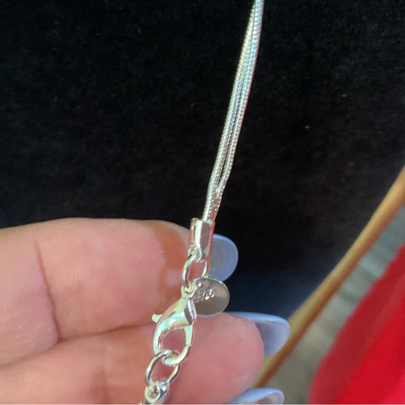 NWT, Sterling Silver Lock n Key through a heart necklace. - Picture 12 of 12